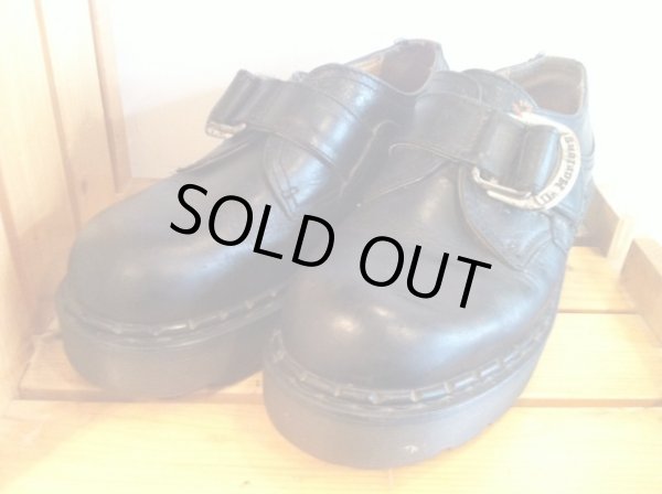 画像1: 【26053-565】Dr.Martens　プラットフォームストラップ付きローカット　（ブラック）　USED (1)