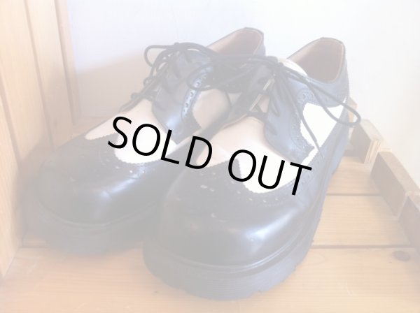 画像1: 【26671-720】Dr.Martens　プラットフォームウィングチップローカット　（ホワイト/ブラック）　USED (1)