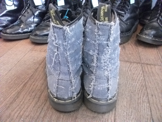 画像: 【19634-72】Dr.Martens　8ホール　（ライトグレー）　USED