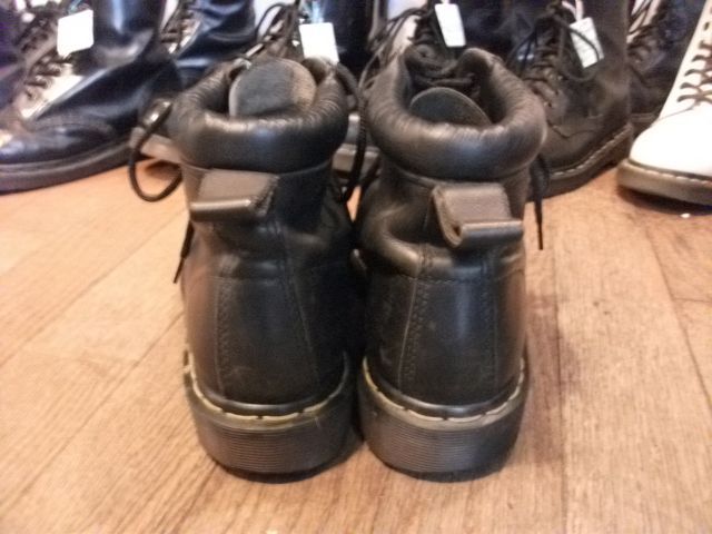 画像: 【21735-73】Dr.Martens　6ホール　（ブラック）　USED