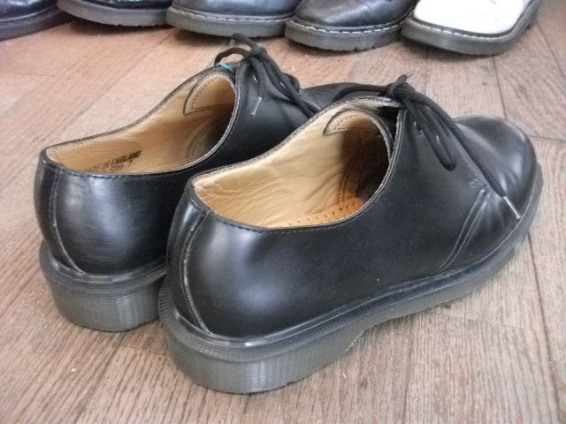 画像: 【24380-83】Dr.Martens　3ホールローカット　（ブラック）　USED