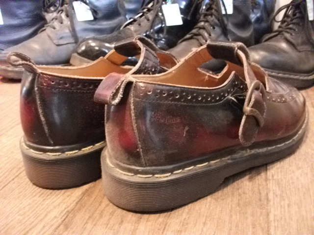 画像: 【19148-118】Dr.Martens　ストラップ付きウィングチップローカット　（ワインレッド）　USED