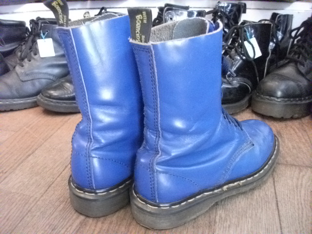 画像: 【23454-121】Dr.Martens　10ホール　（ブルー）　USED