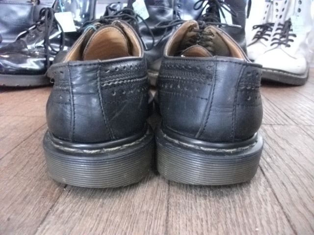 画像: 【22307-169】Dr.Martens　ウィングチップローカット　（ブラック）　USED