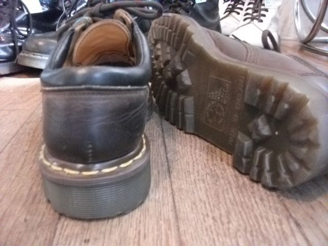 画像: 【21395-174】Dr.Martens　5ホールローカット　（ブラウン）　USED