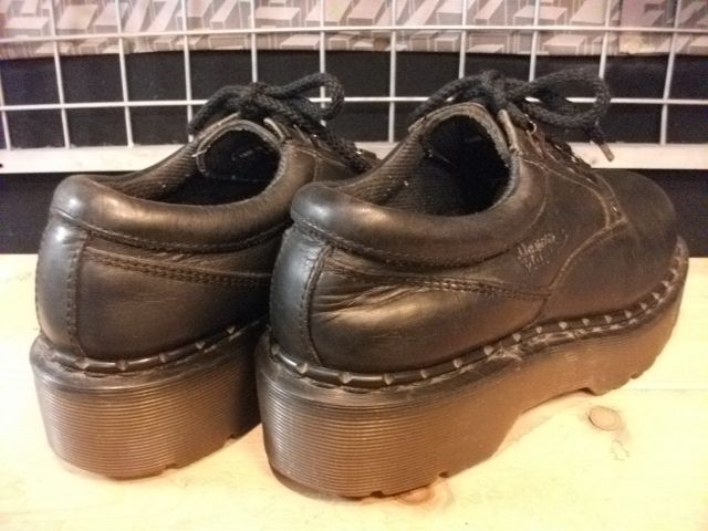 画像: 【22797-191】Dr.Martens　4ホールローカット　（ブラック）　USED