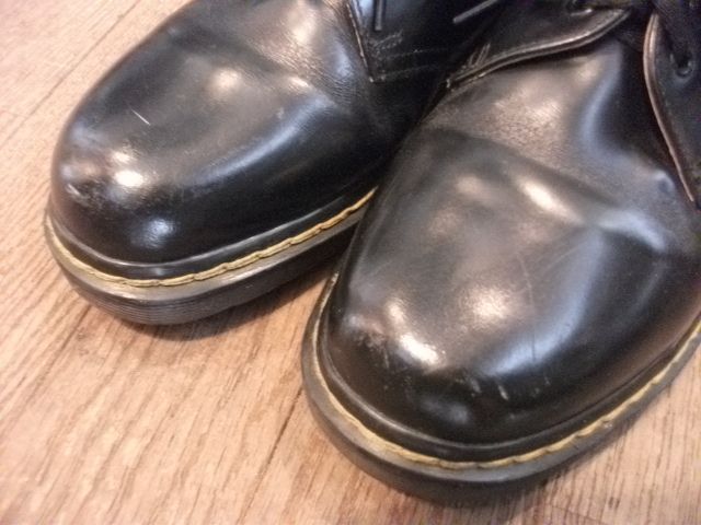 画像: 【24501-211】Dr.Martens　3ホールローカット　（ブラック）　USED