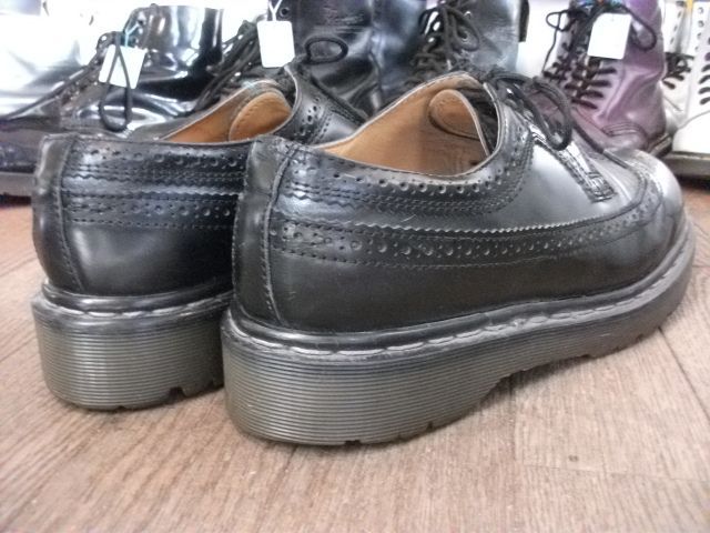 画像: 【24503-212】Dr.Martens　ウィングチップローカット　（ブラック/メタリックグレー）　USED