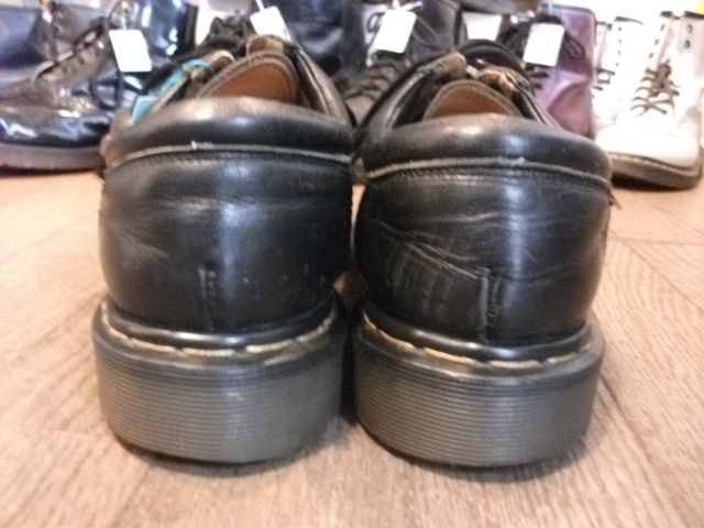 画像: 【24507-227】Dr.Martens　5ホールローカット　（ブラック）　USED