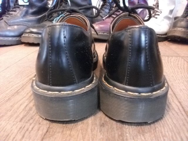 画像: 【24692-259】Dr.Martens　3ホールローカット　（ブラック）　USED